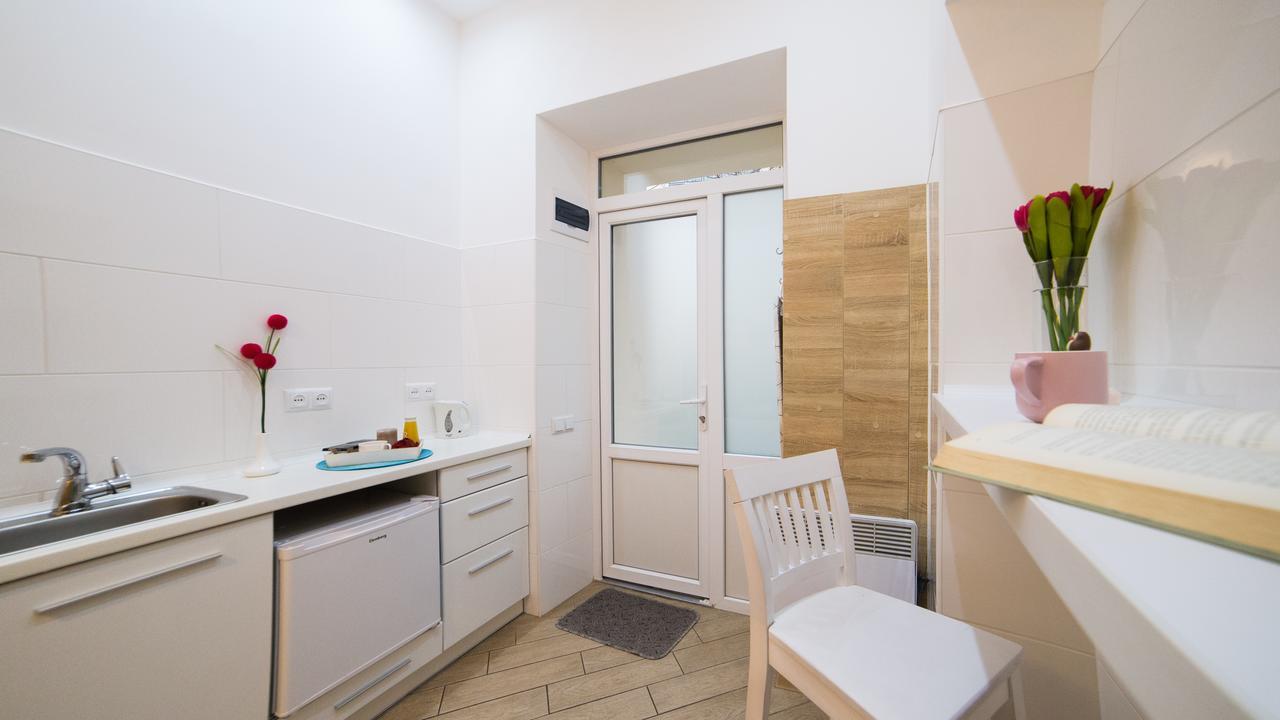 Smart Apartment On Filatova Leópolis Exterior foto